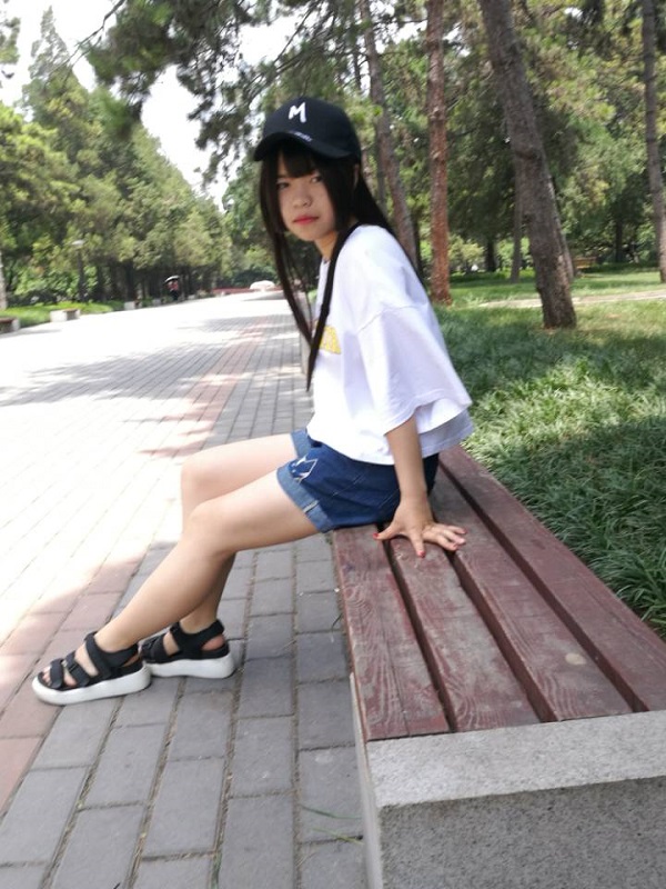 bf74e25b07994b2a9f54755aca0ae979.png 肖璠.png