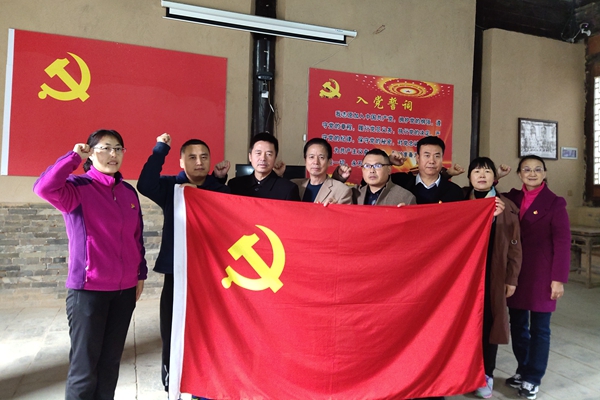 fcc4f67f0613441680c2ed4af4981465.jpg 2.jpg