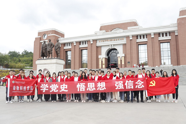 a11103f9fdcc4de1b5f224a40164994f.jpg _MG_7665_副本.jpg