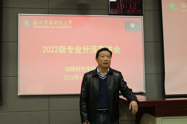 8ff61121a9ad4f7d958e71daa37bcfa0.jpg 8ff61121a9ad4f7d958e71daa37bcfa0.jpg